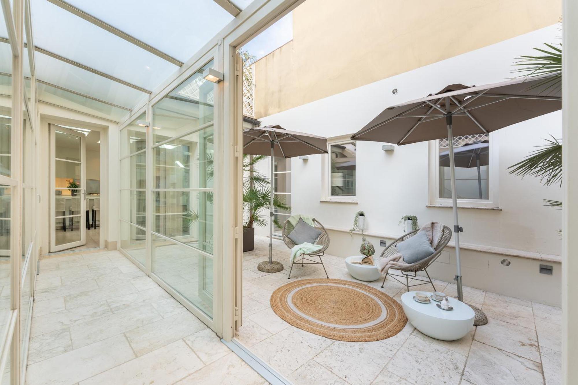 Via Del Campuccio, 72 - 300 Sqm Luxurious With Parking And Private Terrace - Charming Apartamento *