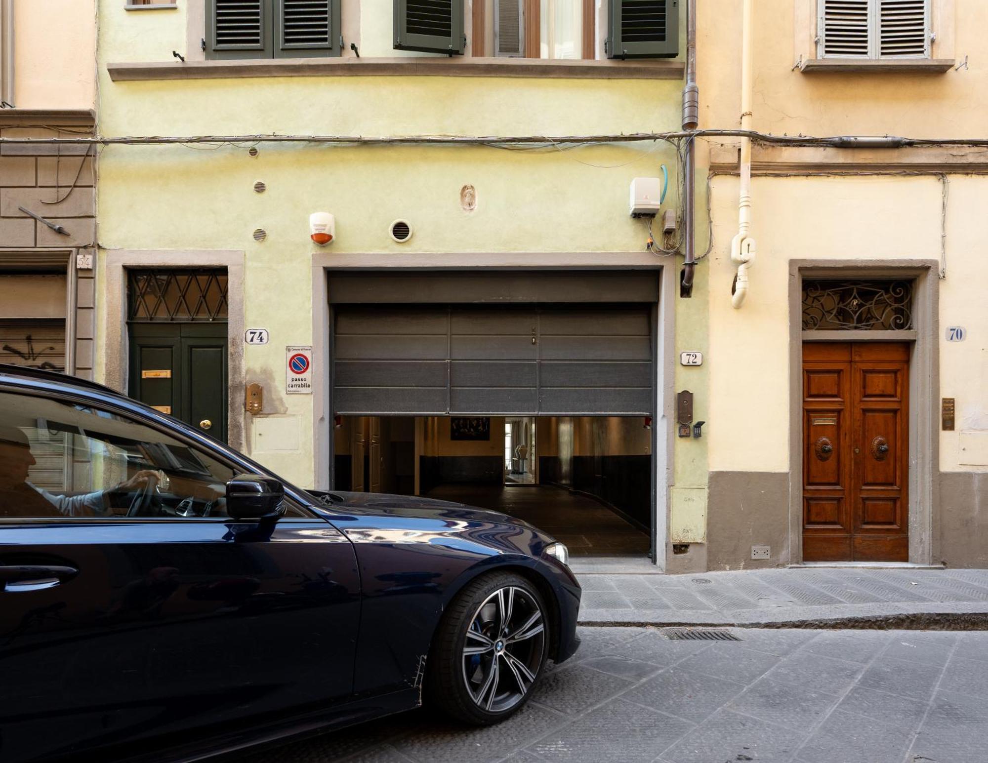 Via Del Campuccio, 72 - 300 Sqm Luxurious With Parking And Private Terrace - Charming Florença